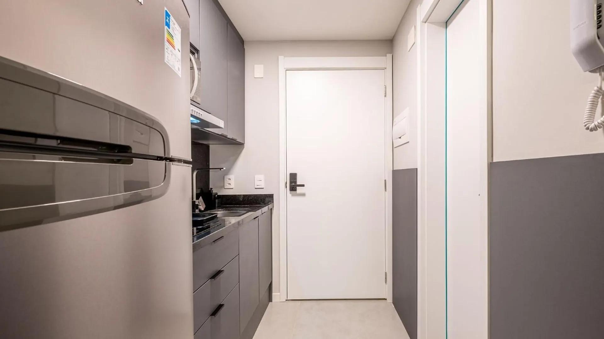 Condominio Skyline Parque Moinhos بورتو أليغري